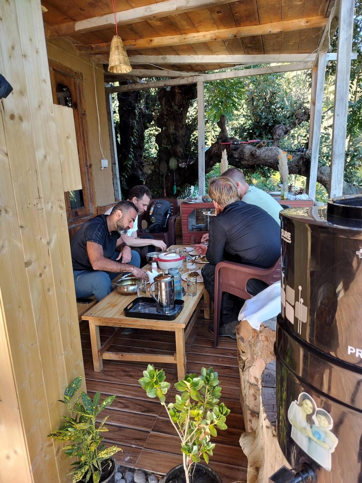 Tirthan Ecostay Gushaini Dış mekan fotoğraf